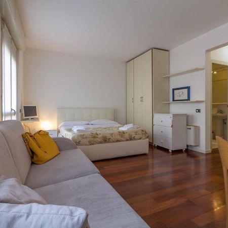 Studio Roma 41 - Affitti Brevi Italia Apartment Lecco Ngoại thất bức ảnh